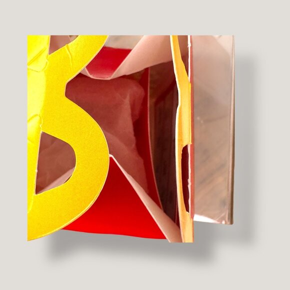 Lil McDonalds Red Happy Meal Toy Set With Tray & Accessories Open Box - Picture 7 of 8